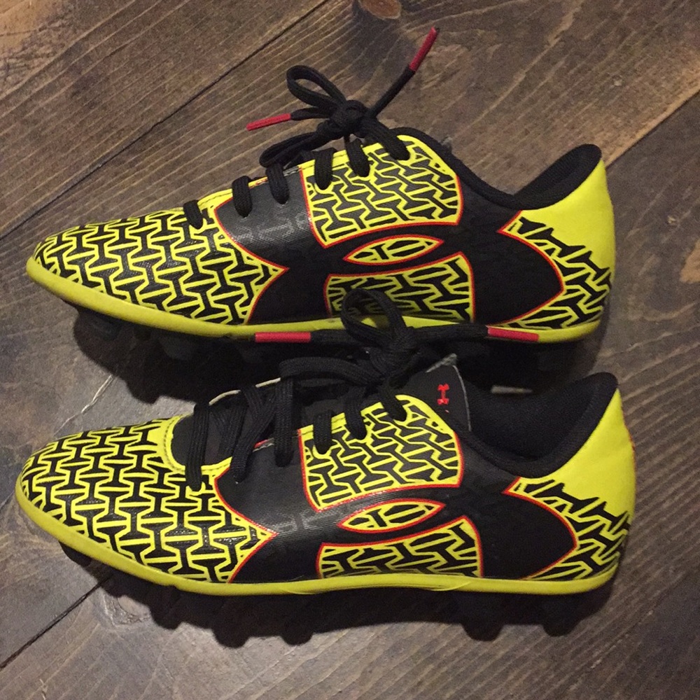 UA boys soccer cleats